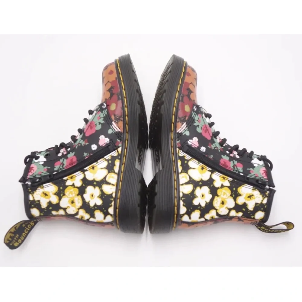 Dr. Martens Kids Floral Patent Leather Boots - Black Multi